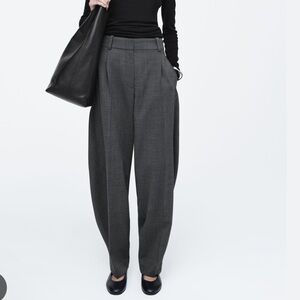 NWOT cos wool blended barrel leg pants size 2